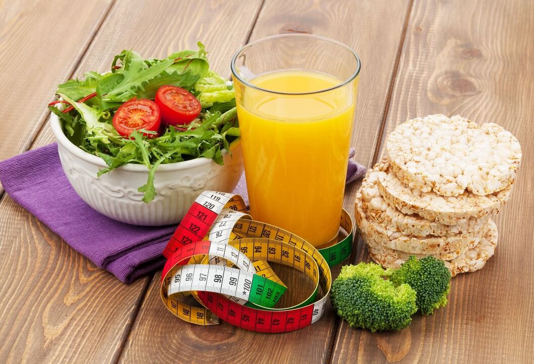 Es ist nützlich, eine korrekte Ernährung zu haben, die den Gewichtsverlust in einem Monat fördert